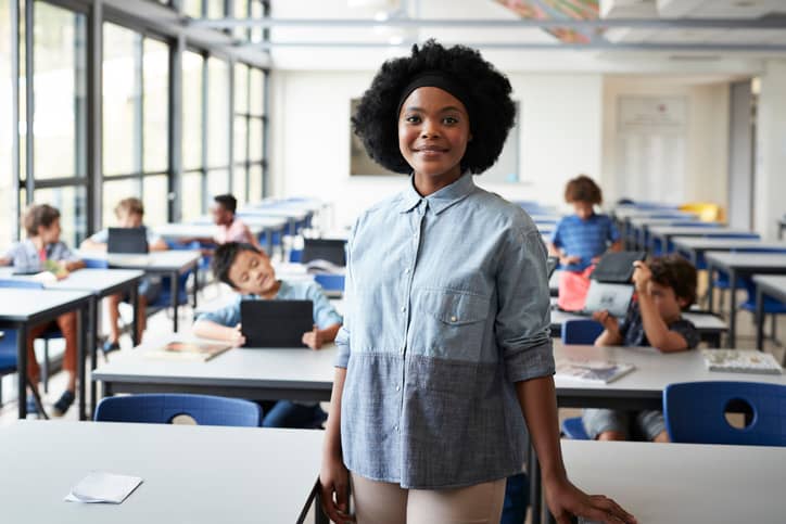 como o profissional de educação pode manter-se atualizado