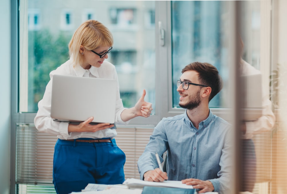 como dar um feedback para um colega de trabalho