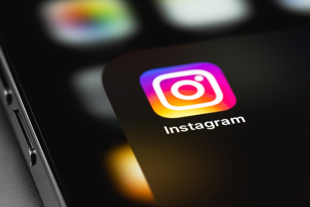 como anunciar vaga de emprego no Instagram